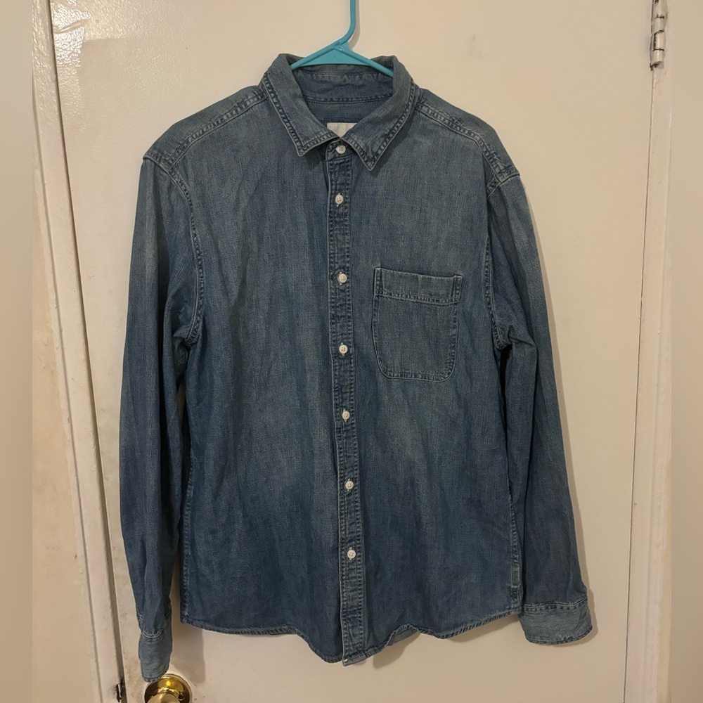American Eagle Denim Button Up